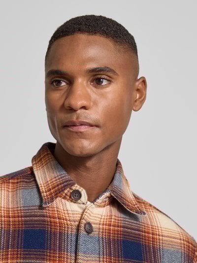 Christian Berg Men Regular Fit Hemdjacke mit Brusttaschen Kupfer 3