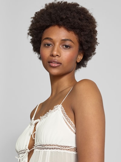 Noisy May Minikleid mit Spitze und Spaghettiträgern Modell 'FAIRY' Weiss 3