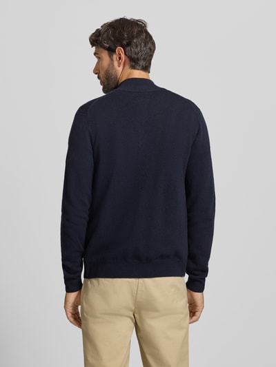 GANT sweter z czystej wełny o kroju regular fit Granatowy 5