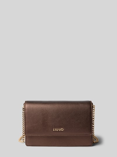 Produktfoto, Crossbody Bag in Leder-Optik von Liu Jo White, Braun, Goldkette, Logo-Detail, strukturierte Oberfläche, rechteckige Form