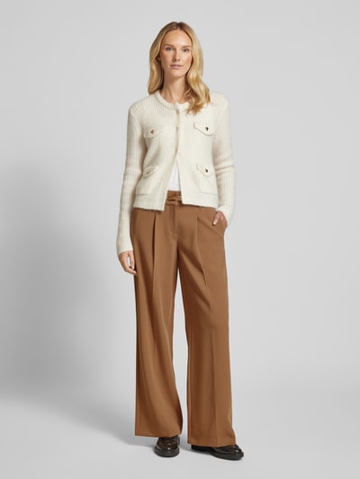 Christian Berg Woman Wide Leg Stoffhose mit Bundfalten Camel 1