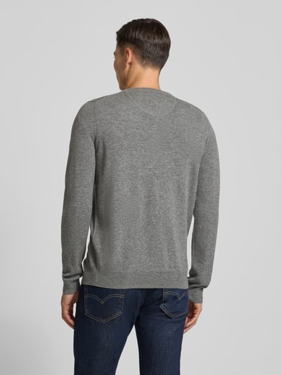 Fynch-Hatton Sweter o kroju regular fit z dodatkiem kaszmiru model ‘Merino’ Średnioszary 5