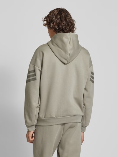 ADIDAS SPORTSWEAR Oversized Sweatjacke mit Label-Print Taupe 5