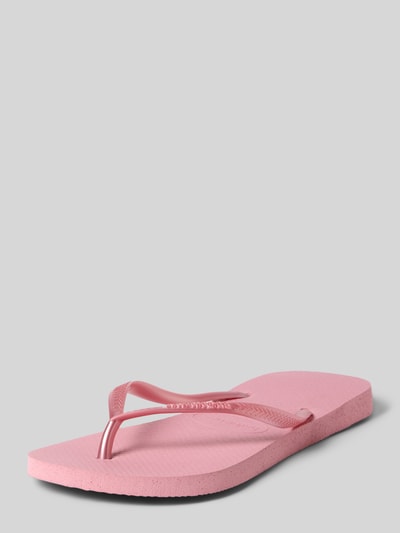 Produktfoto, Flip-Flops mit Logo-Detail von Havaianas in Rosa, runde Passform, offene Ferse, Zehentrenner, Absatzhöhe 1 cm, Größe 39/40