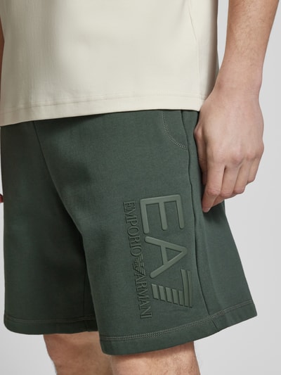 EA7 Emporio Armani Sweatshorts met elastische band, model 'TRAIN' Donkergroen - 3