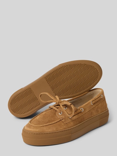 Produktfoto, Buty z naturalnej skóry Copenhagen, zaokrąglony czubek, wiązanie, fakturowana podeszwa, wysokość obcasa 4 cm, rozmiar 40, kolor brązowy