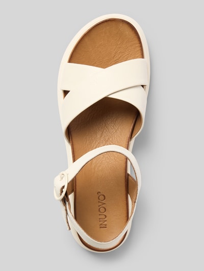 Produktfoto, Sandalette aus Leder mit Plateausohle von INUOVO in Beige, abgerundete Spitze, Riemen mit Dornschließe, Absatzhöhe 3 cm, Echtleder, Größe 40, Plateausohle, Detailaufnahme