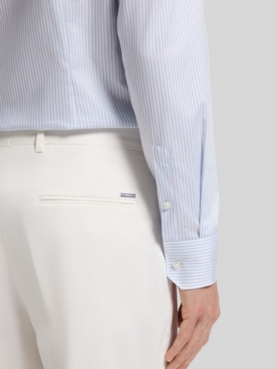 BOSS Slim Fit Businesshemd aus reiner Baumwolle Modell 'HANK-SP-B1' Bleu 6