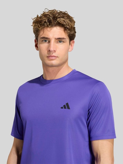 adidas Training Regular Fit Sport-T-Shirt mit Logo-Print Lila 2