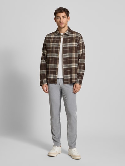 Brax Slim Fit Cordhose mit Gesäßtaschen Modell 'Fabio' Silber 1