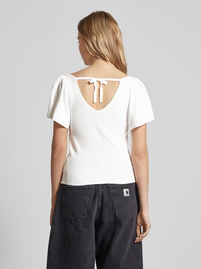 Only T-Shirt in Ripp-Optik Modell 'LEELO' Offwhite 5