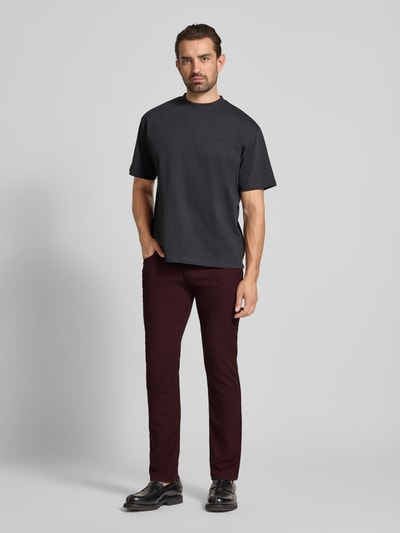 bugatti Regular Fit Hose mit Label-Detail Modell 'CORDOBA' Bordeaux 1