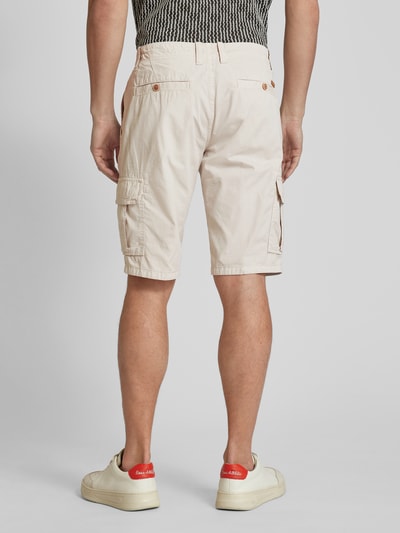 bugatti Cargoshorts mit aufgesetzten Pattentaschen Beige 5