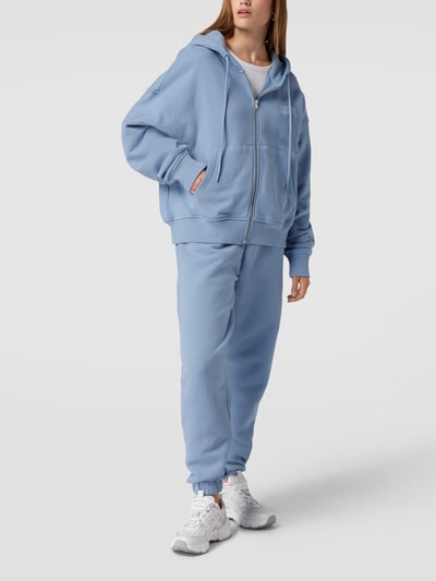 REVIEW Sweatpants mit Label-Detail Himmelblau 1