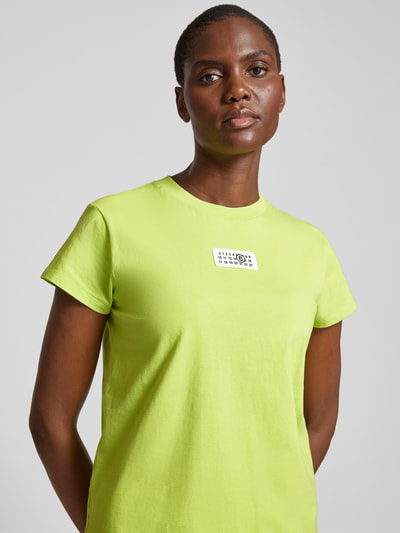 MM6 Maison Margiela T-Shirt mit Motiv-Patch Neon Gruen 3