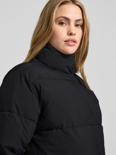 Mustang Steppjacke mit Stehkragen und Reißverschluss Modell 'Gillan' Black 3