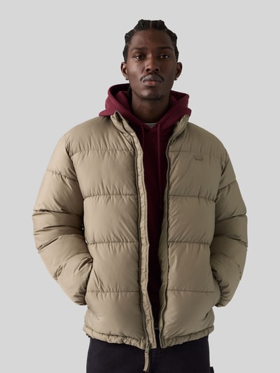 Levi's® Regular Fit Steppjacke mit Stehkragen Beige 1