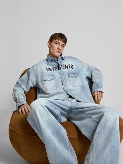 VETEMENTS Freizeithemd in Denim-Optik Jeansblau 3