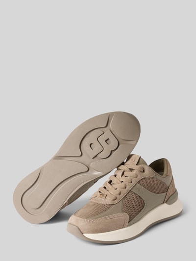 Produktfoto, Sneaker aus echtem Rindsleder Modell 'B Icon_Runn' von BOSS, Damen Sneaker, beige Töne, glatte und strukturierte Flächen, neutrale Farben