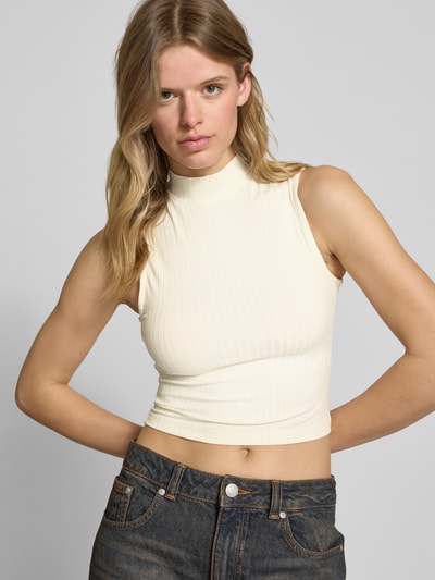 EDITED Top mit Turtleneck Modell 'Kaori' Offwhite 3