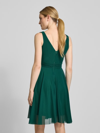 TROYDEN COLLECTION Knielange cocktailjurk in wikkellook Smaragdgroen - 5