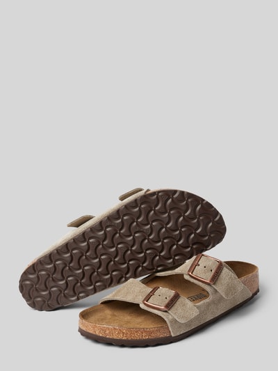 Birkenstock Slides mit Dornschließen Modell 'Arizona' Taupe 4