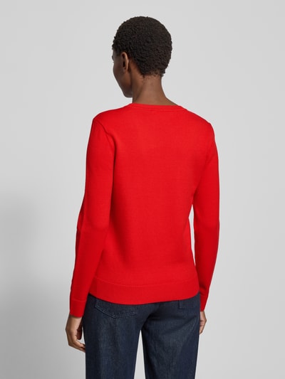 Kobieta nosi Sweter z dzianiny z mieszanki wiskozy, krój regular fit, prążkowane wykończenia, okrągły dekolt, Betty Barclay, widok z tyłu