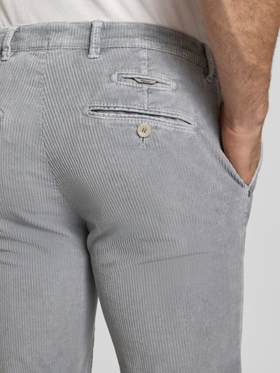 Brax Slim Fit Cordhose mit Gesäßtaschen Modell 'Fabio' Silber 3