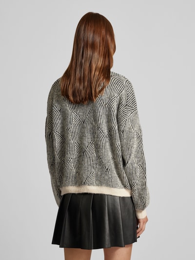 Pieces Loose Fit Strickpullover mit abstraktem Strickmuster Modell 'JENNA' Hellgrau 5