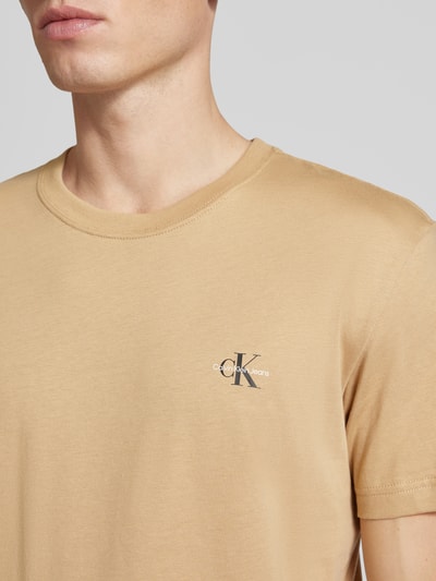 Calvin Klein Jeans T-shirt z nadrukiem z logo w zestawie 2 szt. Beżowy 3