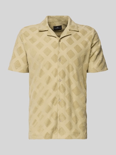 Produktfoto, Slim Fit Freizeithemd mit Strukturmuster von Fynch-Hatton aus Baumwoll-Mix in Hellgelb, Reverskragen, Kurzärmelig, Knopfleiste, Rückenlänge bei Größe M 74 cm