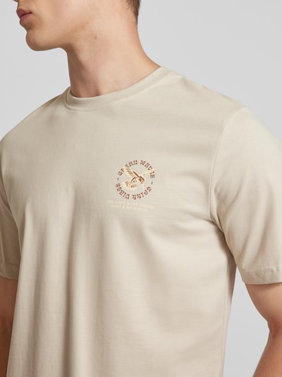 Only & Sons Slim Fit T-Shirt mit Motiv-Print Modell 'BASIC' Beige 3