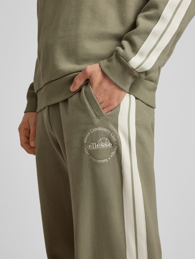 Ellesse Sweatpants mit Label-Stitching Modell 'NIORO' Khaki 3