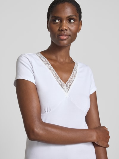 GAP T-Shirt mit V-Ausschnitt Weiss 3