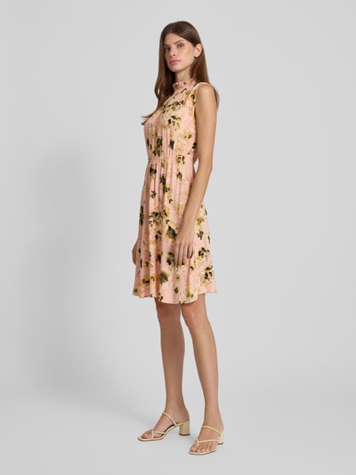 Zero Knielanges Kleid aus Viskose mit Schlüsselloch-Ausschnitt Hellrosa 1