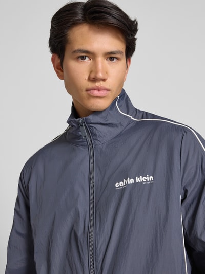 Calvin Klein Jeans Jacke mit Label-Print Dunkelblau 3