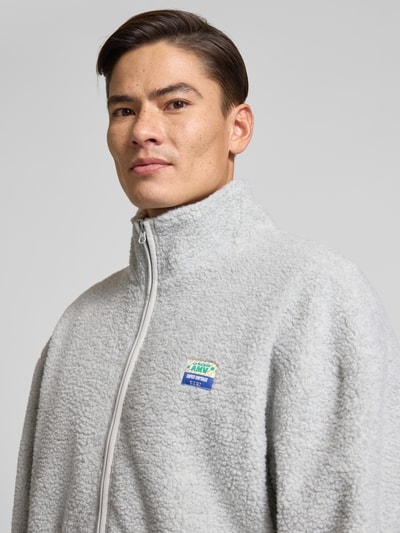 American Vintage Fleecejacke mit Stehkragen Modell 'HOKTOWN' Hellgrau 3