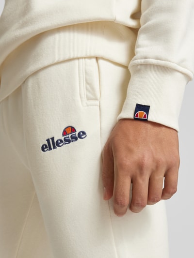 Ellesse Regular Fit Sweatpants mit Offwhite 3