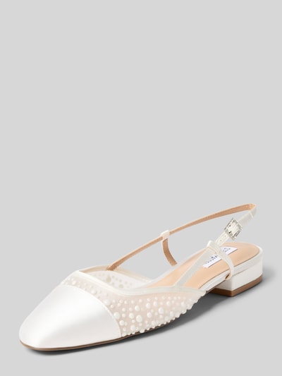 Produktfoto, Ballerina in semitransparentem Design Modell 'Belinda' von Steve Madden, weiße Farbe, offene Ferse, Ziersteinbesatz, abgerundete Passform, flacher Absatz 3 cm, eleganter Look