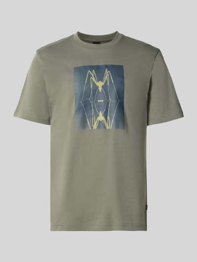 Produktfoto, Regular Fit T-Shirt aus reiner Baumwolle Modell 'TE_CREATURE' von BOSS Orange in Uni-Oliv mit gelbem Motiv-Print auf Jersey.