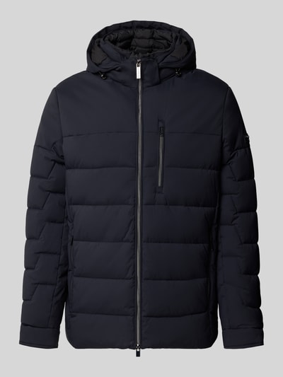 Produktfoto, Steppjacke mit Zweiwege-Reißverschluss von bugatti in donkerblauw met horizontale stiksels, regular fit, met capuchon met tunnelkoord, ritszakken, ruglengte maat 50: 75 cm, schouderbreedte maat 50: 49 cm, borstwijdte maat 50: 60 cm, mouwlengte maat 50: 67 cm