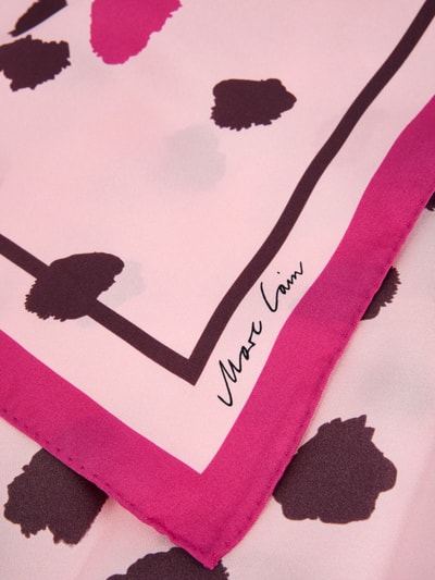 Marc Cain Tuch aus Seide mit Logo-Schriftzug Bordeaux 2