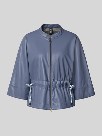 Produktfoto, Blazer in Leder-Optik mit Stehkragen von Marc Cain in Blau, taillierte Passform, Reißverschluss, 3/4-Arm, glatte Textur