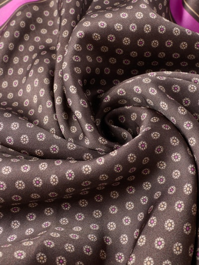 Produktfoto, Tuch aus reiner Viskose von Jake*s Casual mit rechteckiger Passform, Allover-Paisley-Print, gewebte Optik, Braun-Lila-Töne, 30x30 cm