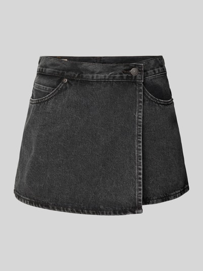 Levi's® Regular Fit Jeansshorts in Wickel-Optik Modell 'FINALLY HERE' Black 2