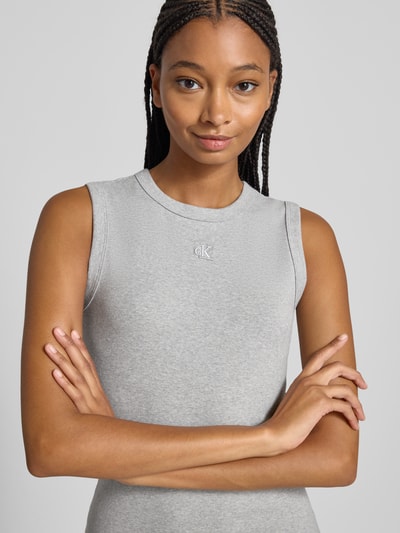 Calvin Klein Jeans Midi-jurk met logobadge Lichtgrijs gemêleerd - 3