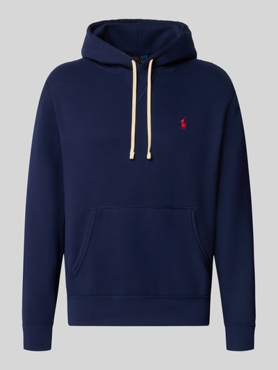 Productfoto, Regular fit hoodie uit katoenmix van Polo Ralph Lauren voor heren in donkerblauw met rood logo, gladde textuur