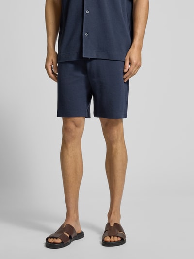 Christian Berg Men Shorts mit Strukturmuster und elastischem Bund Marine 4