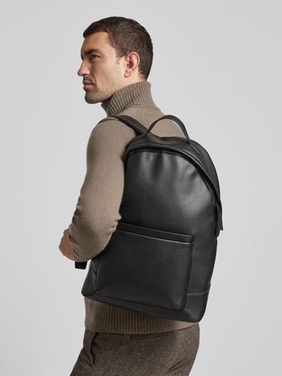 Marc O'Polo Rucksack aus Kunstleder mit atmungsaktiver und wasserabweisender Funktion Black 1