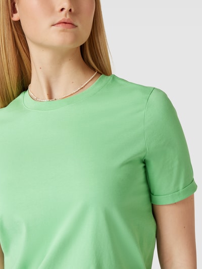 Pieces T-shirt z okrągłym dekoltem model ‘Ria’ Trawiasty zielony 3